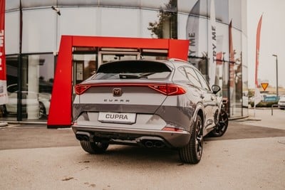 CUPRA-FORMENTOR-SEAT-CENA-CENIK-PORSCHE-VEROVSKOVA_22