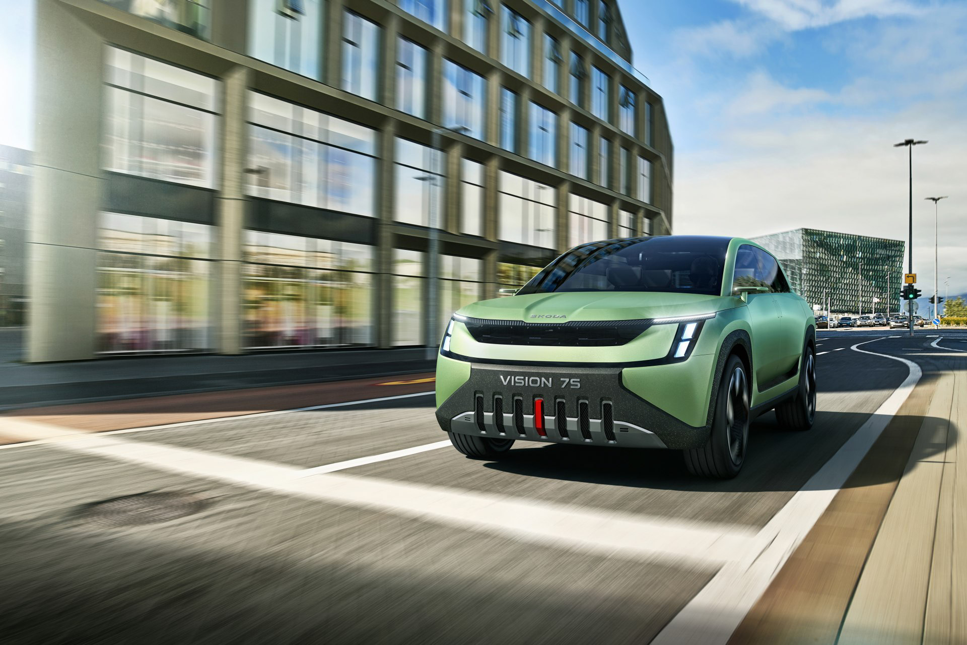 Škoda VISION 7S - odbijači z markantnimi zračnimi odprtinami