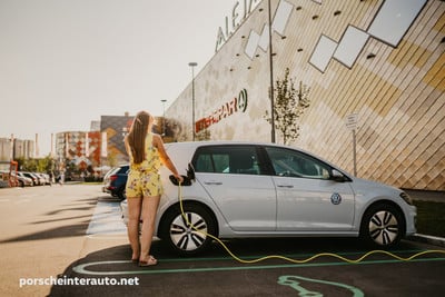 VW-E-GOLF-DOSEG-DOMET-BATERIJA-CENA-CENIK-porsche-inter-auto-zaloga-rabljeni-jan-gr_2