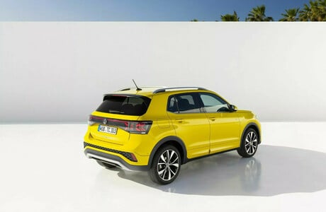 VW-T-Cross-R-Line-2023-2