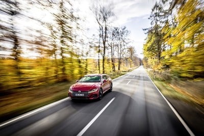 VW-VOLKSWAGEN-ARTEON-R-SHOOTING-BRAKE-CENA-CENIK-2020-2021_16_1