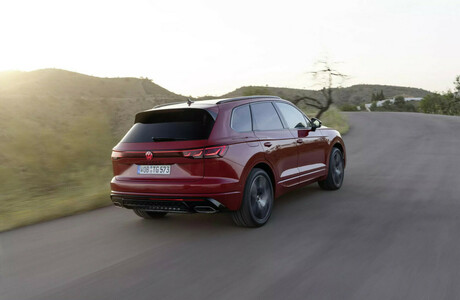 VW-touareg-2023-porsche-inter-auto-5