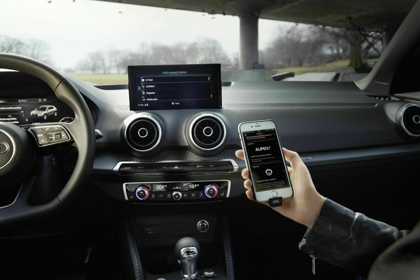 Audi MMI connect