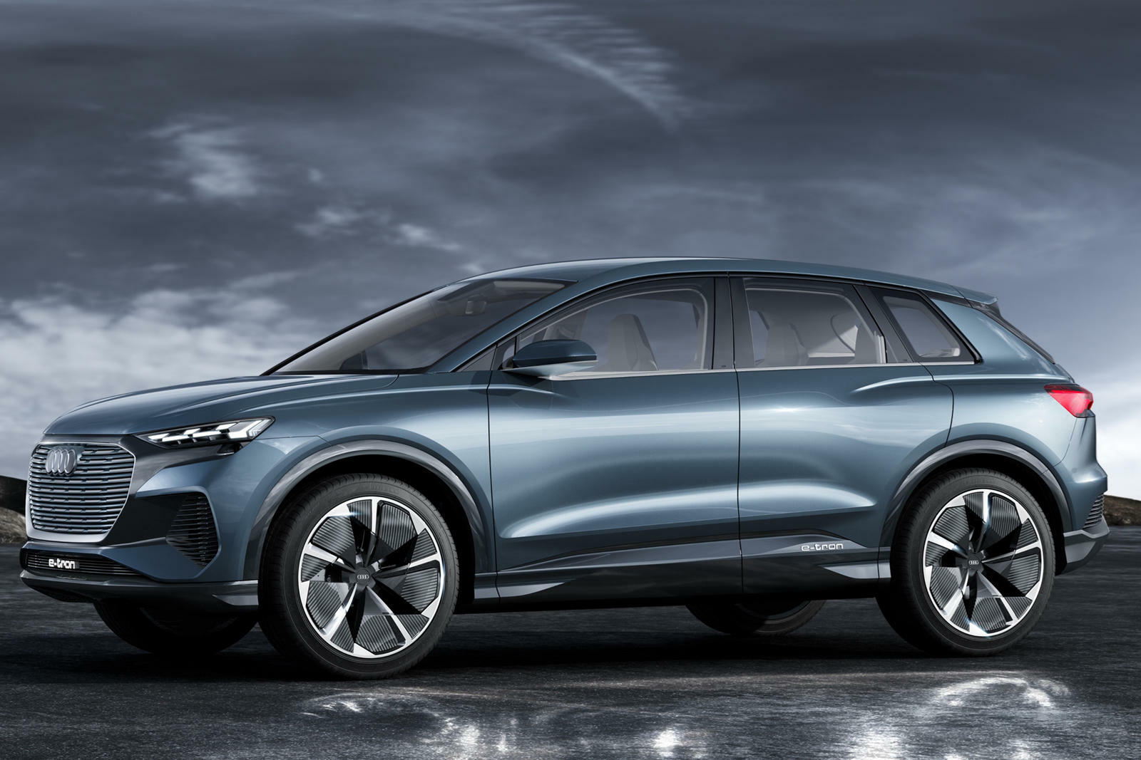Audi Q6 e-tron 2024