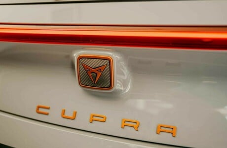 cupra-born-porsche-verovskova-33