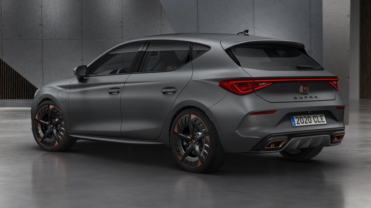 CUPRA Leon eHybrid