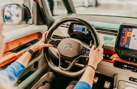 id-buzz-volkswagen-2022-37