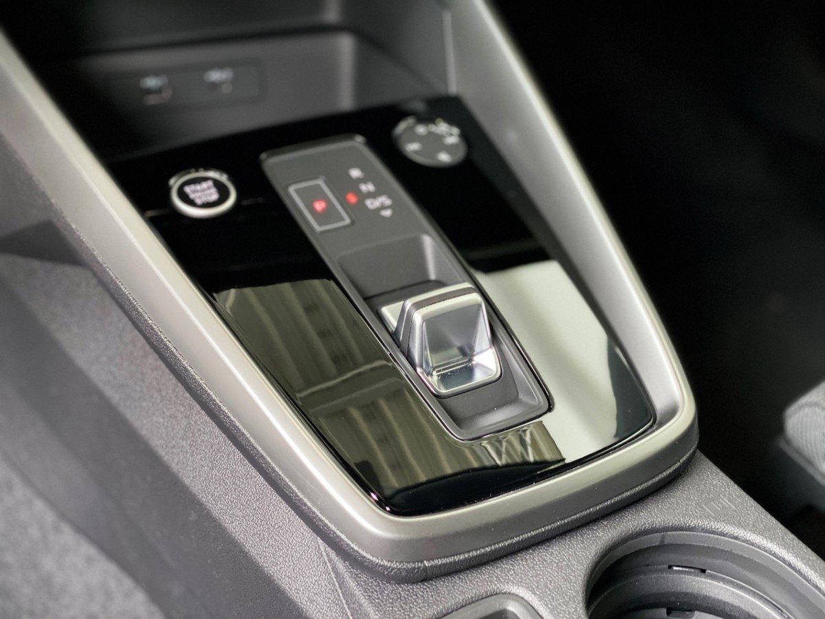 Audi A3 2020 - avtomatski menjalnik S tronic