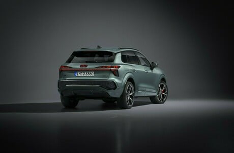 novi-audi-q3-2025-porsche-inter-auto-cena-cenik-akcija-suv-sportni-terenec-motorji-_7-1