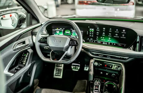 novi-audi-q5-2025-porsche-inter-auto-cena-cenik-tfsi-tdi-quattro-ponudba-slovenija-_18