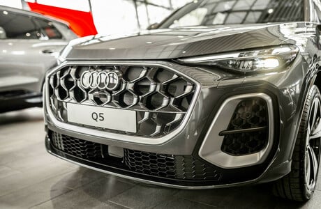 novi-audi-q5-2025-porsche-inter-auto-cena-cenik-tfsi-tdi-quattro-ponudba-slovenija-_8