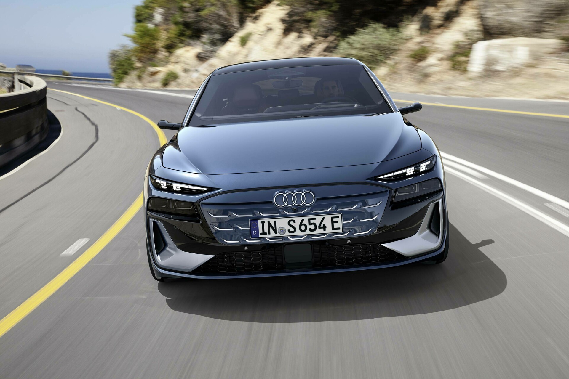 Novi Audi S6 e-tron Avant 2026