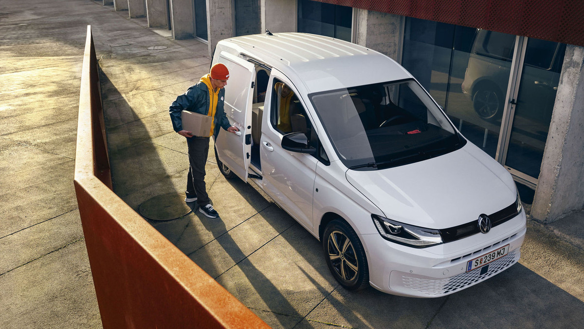 VW Caddy Cargo 2023