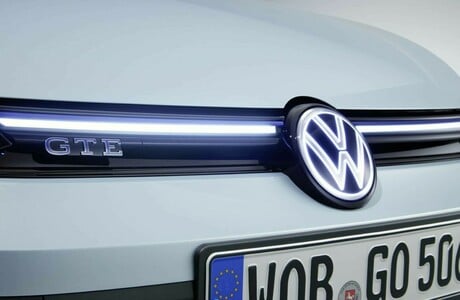 novi-vw-golf-8-gte-2024-14