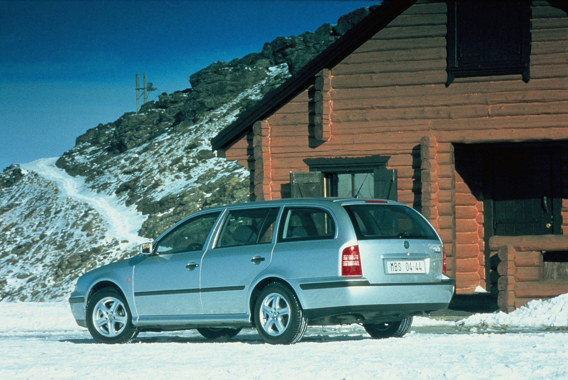 Škoda Octavia Combi 1997 v srebrni barvi