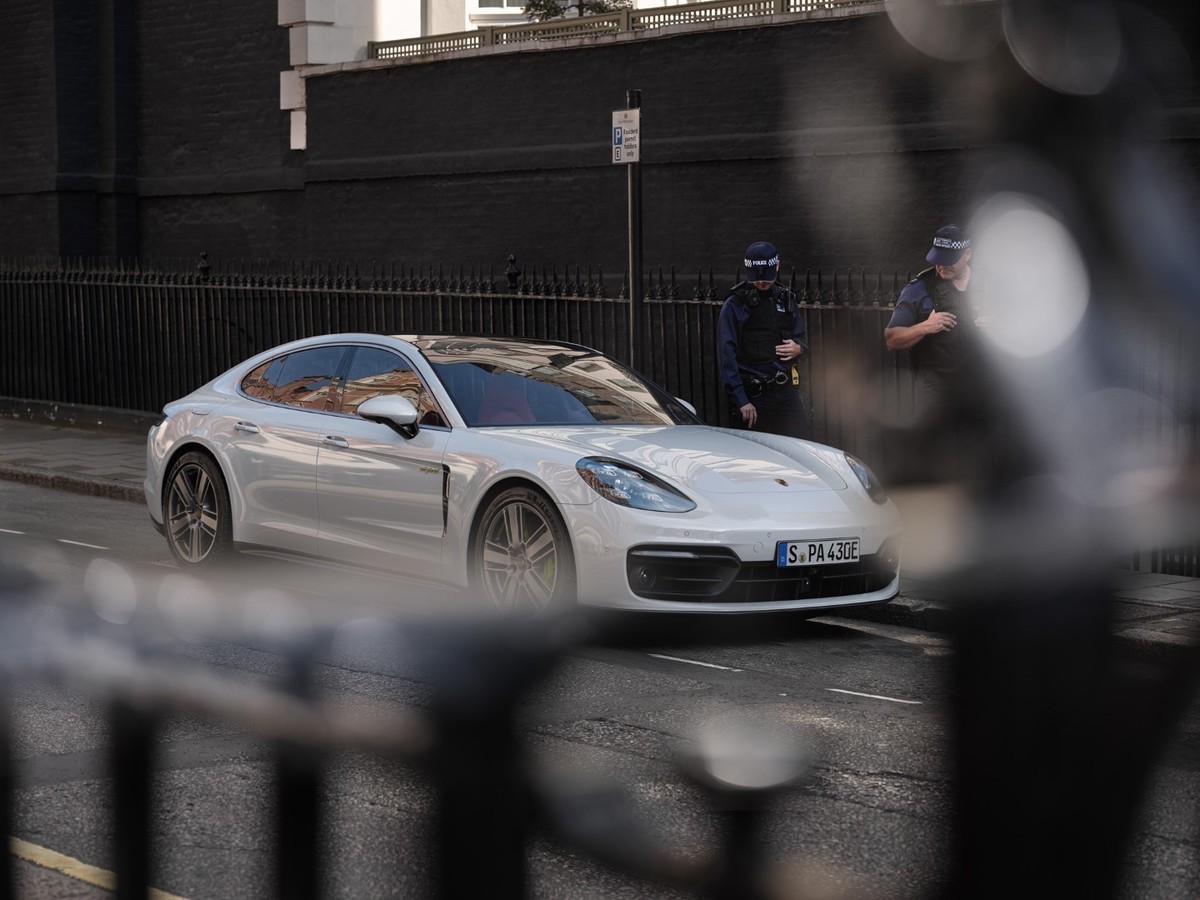 Nova Porsche Panamera 2021
