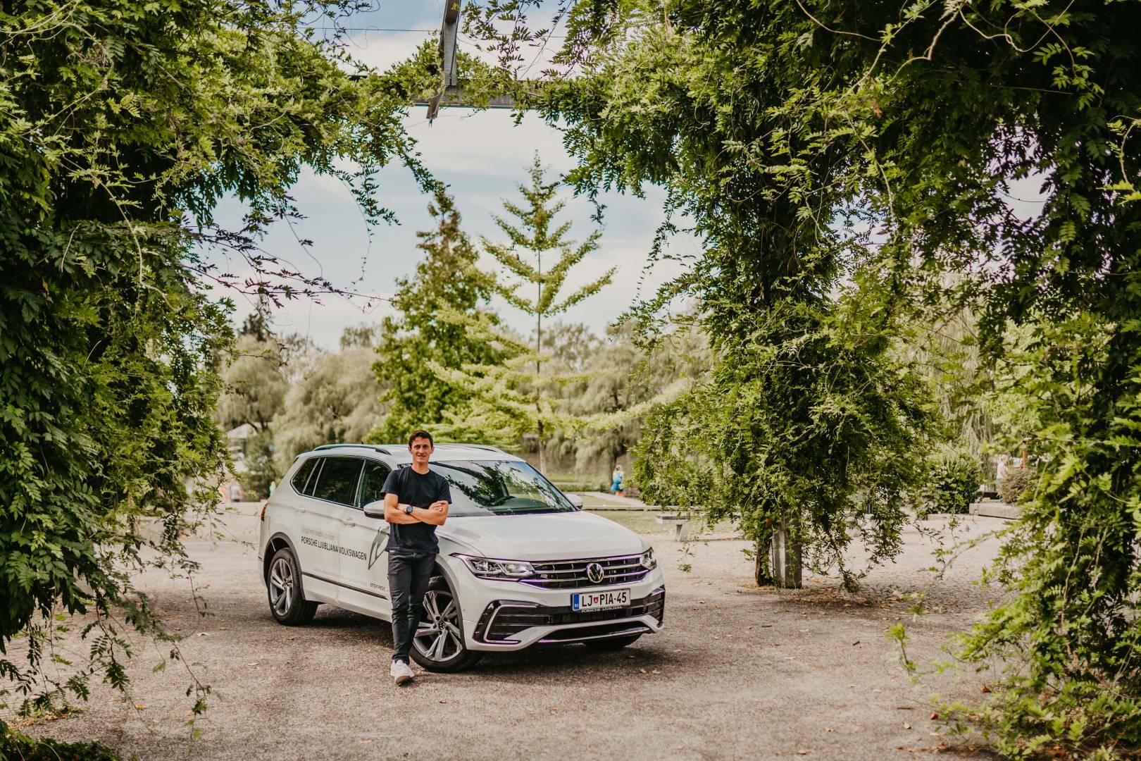 VW Tiguan R-Line in Peter Prevc