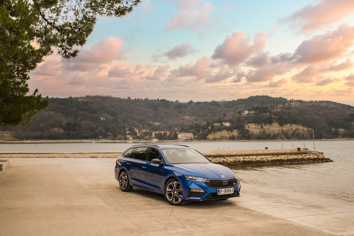 Nova Škoda Octavia RS 2021 