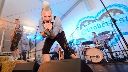 Na Oktoberfestu 2018 bodo z nami tudi Poskočni muzikanti