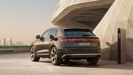 Audi Q8 TFSI e - občutite napredek