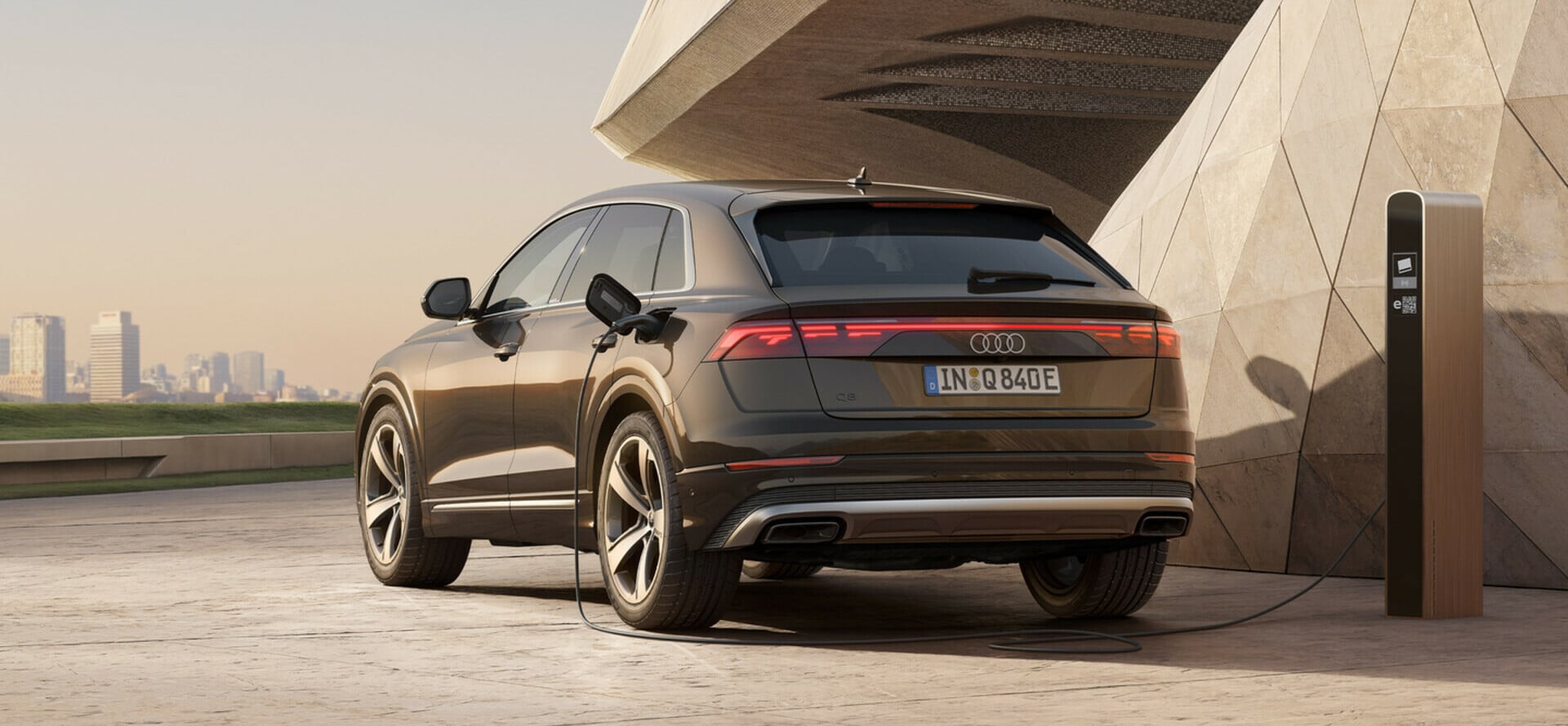 Audi Q8 TFSI e - občutite napredek