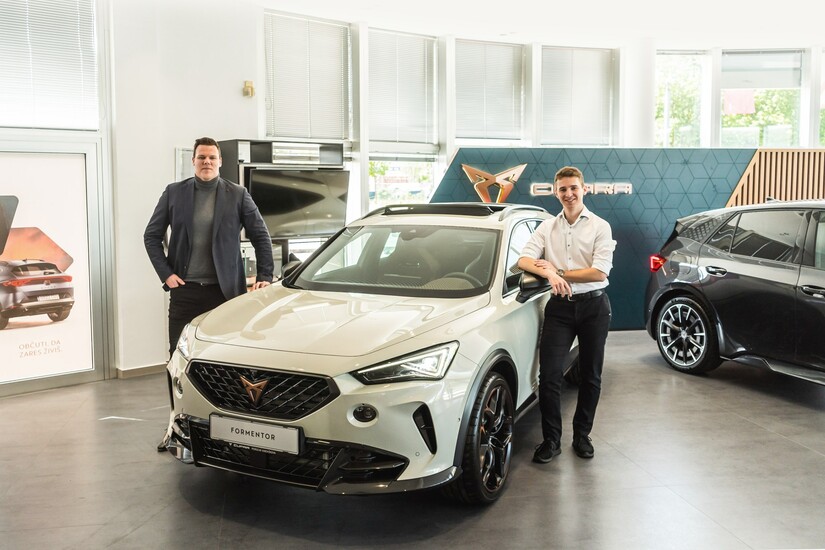 Novi CUPRA Formentor 2023 - ujemite ugodnosti