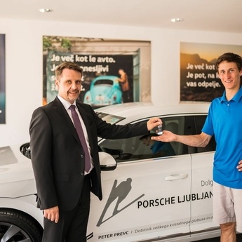 Peter Prevc in Porsche Ljubljana nadaljujeta dolgoletno sodelovanje!