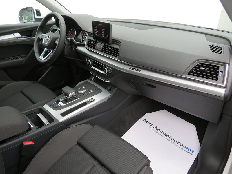 Audi Q5 quattro Sport 40 TDI S tronic - Porsche Inter Auto