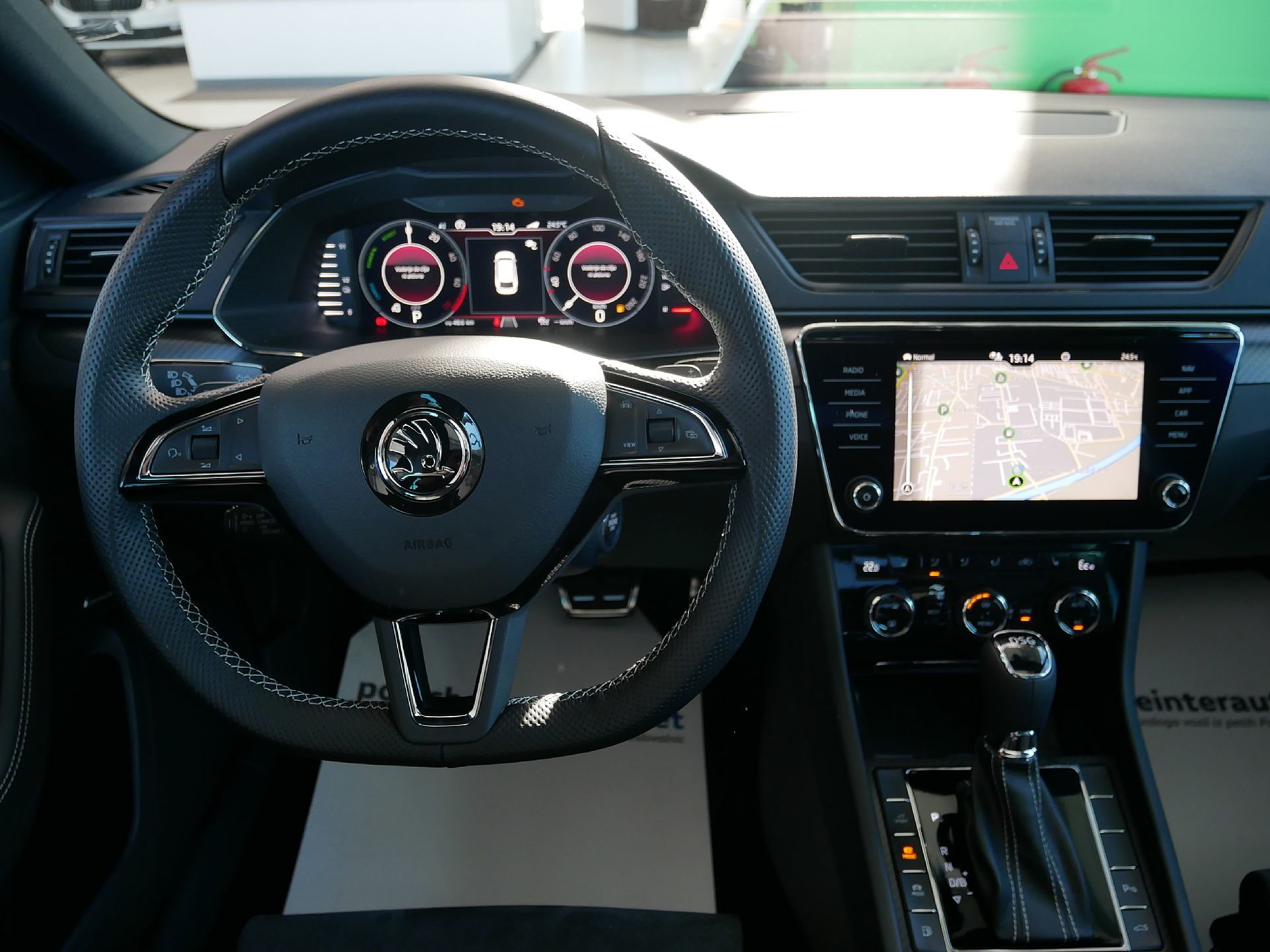 Skoda Superb Combi Sportline Iv 1 4 Tsi Phev Dsg Porsche Inter Auto
